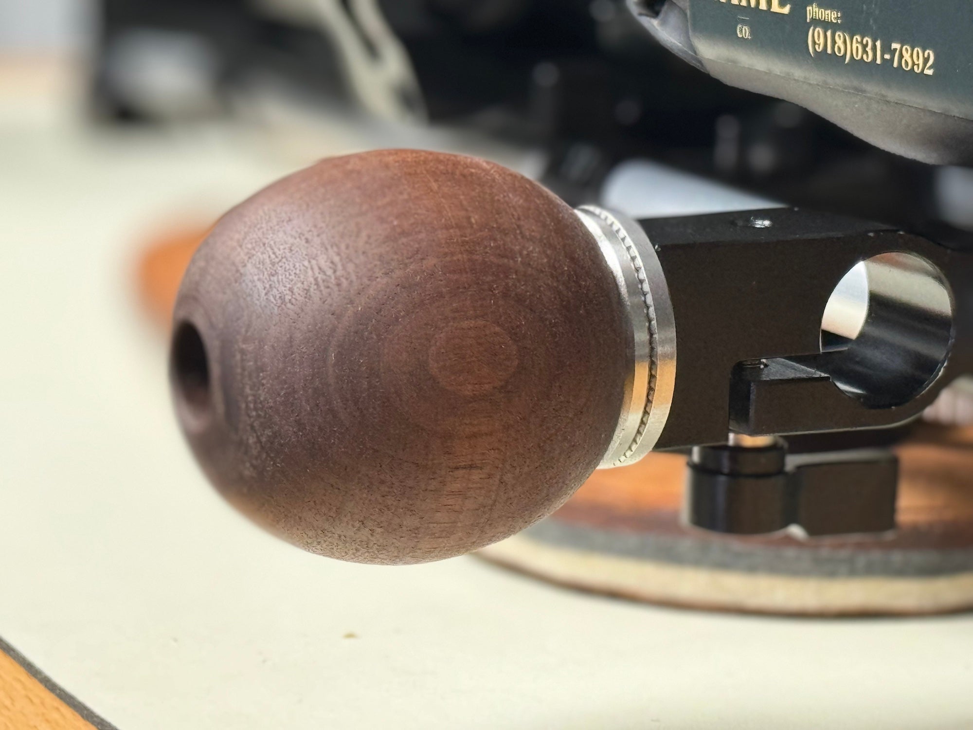 Good Grip camera handle